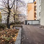 Nordstay - Urban Retreat Near Hietaniemi Self Check-in Helsinki