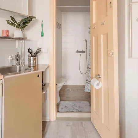 Apartamento Nordstay - Urban Retreat Near Hietaniemi Self Check-in Helsínquia