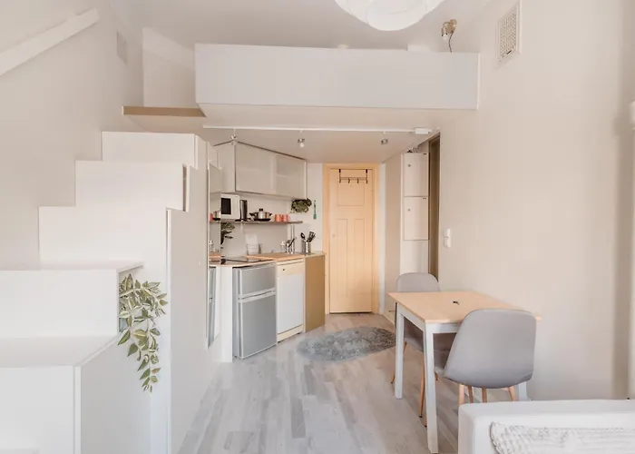 Nordstay - Urban Retreat Near Hietaniemi Self Check-in